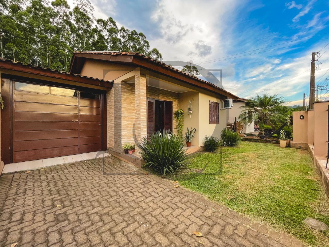 Casa para Venda, Sapiranga / RS, bairro Centenário, 3 dormitórios, 1 ...